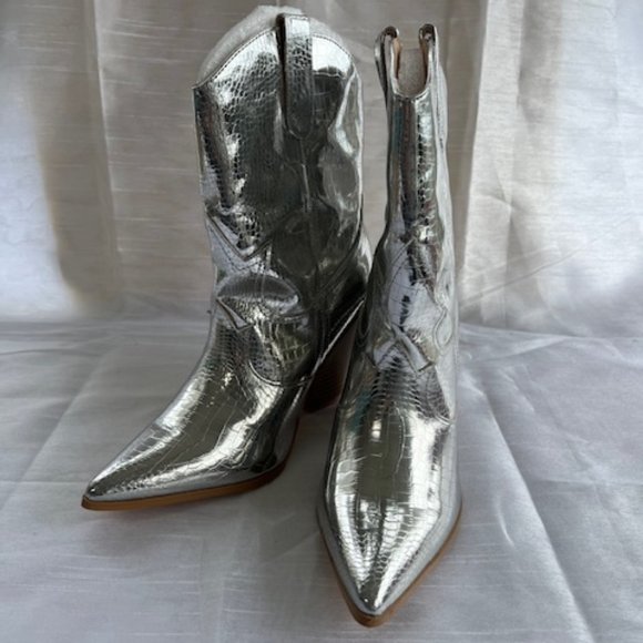 Cape Robbin Silver Snakeskin WESTERN BOOTS Stacked Heel BRAND NEW w/ BOX Size 10 - Picture 4 of 6